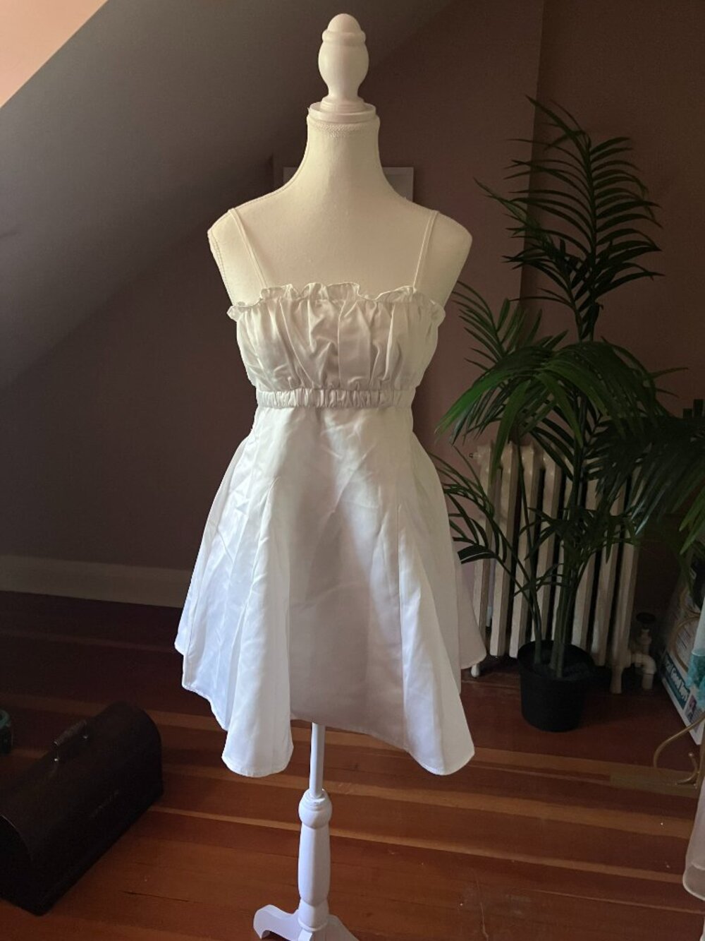 White ruffled neckline ruched babydoll dress a line mini tank gown - Picture 6 of 8